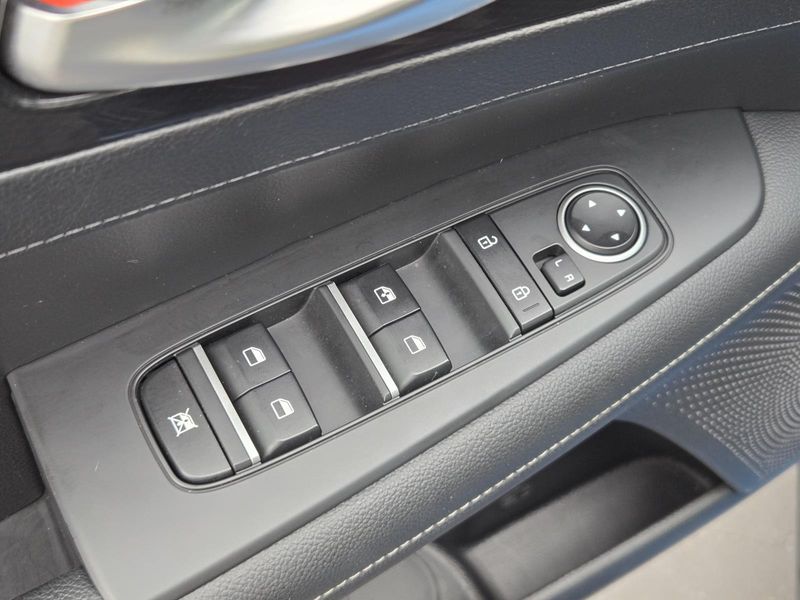 Used 2024 Kia Forte GT-Line IVT