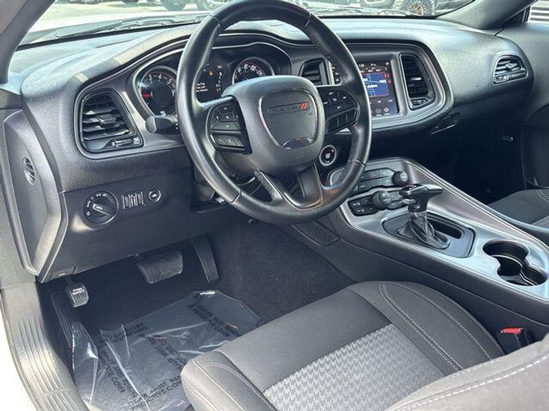 Used 2023 Dodge Challenger SXTImage 16