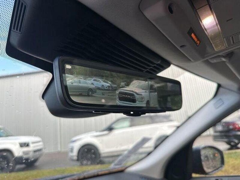 2025 Land Rover Discovery Sport S