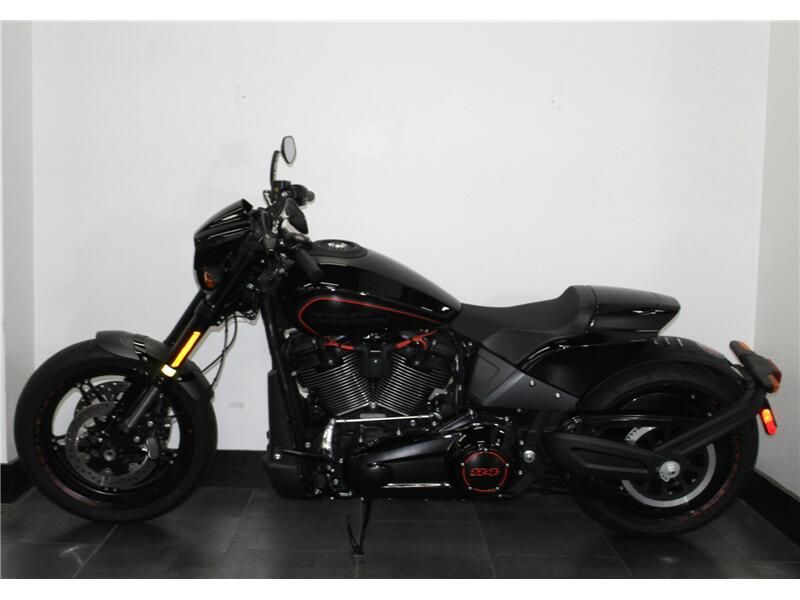 Used 2019 Harley-Davidson Fxdrs Image 3