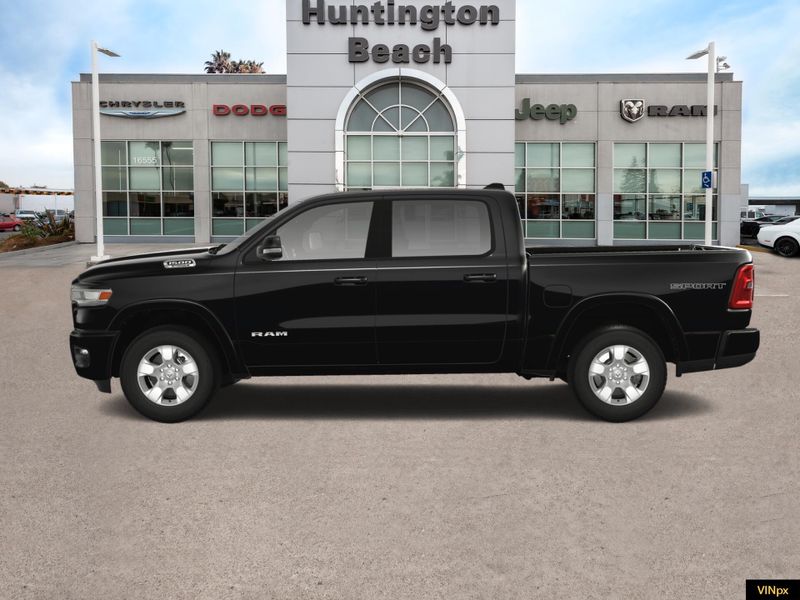 2025 RAM 1500 Big Horn Crew Cab 4x4Image 3