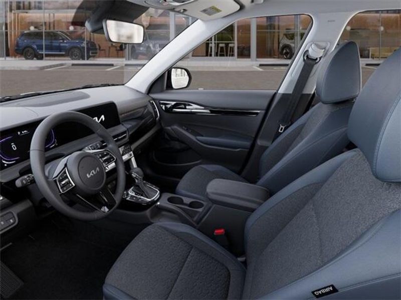 2025 Kia Seltos SImage 17