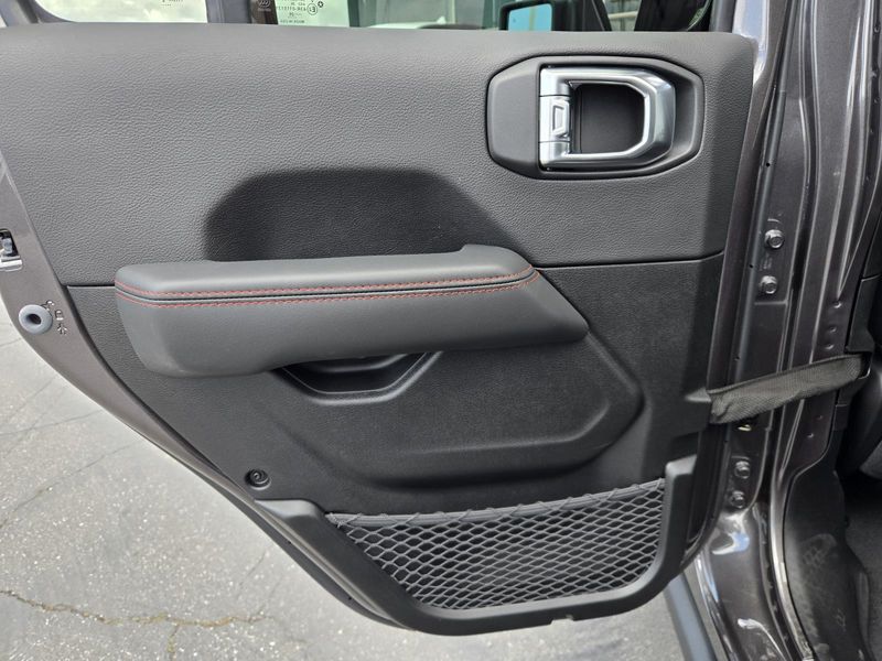 New 2026 Jeep Wrangler 4-door Rubicon X