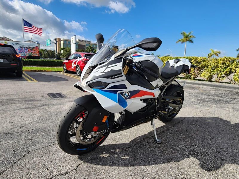 2026 BMW S 1000 RRImage 3