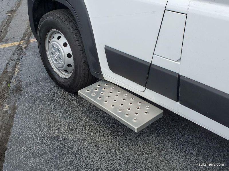2023 RAM ProMaster 2500 High RoofImage 10