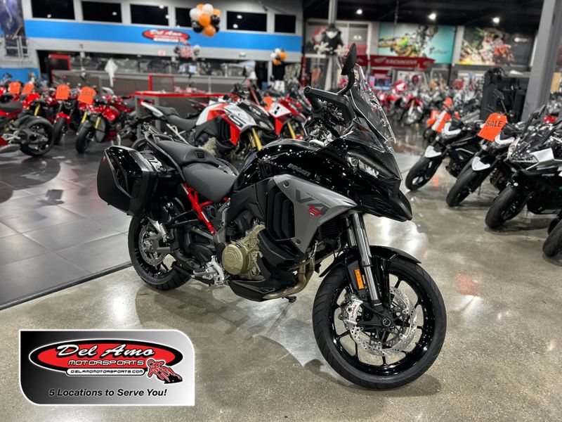 New 2025 Ducati MULTISTRADA V4 S TRAVEL & RADAR 