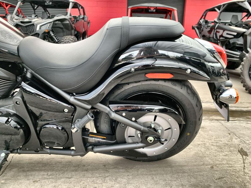 New 2026 Kawasaki VULCAN 900 CUSTOM Image 10