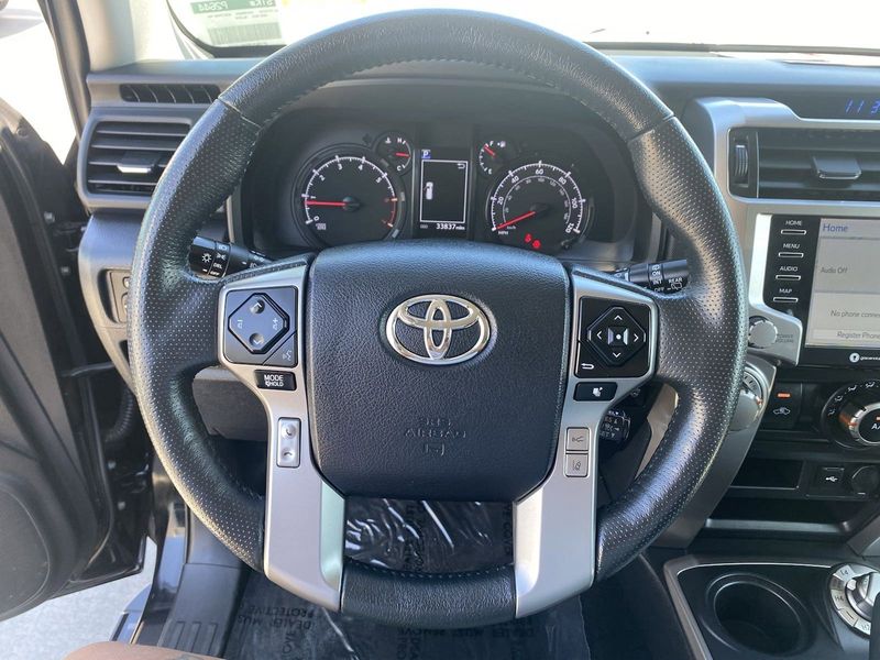 2023 Toyota 4Runner SR5 PremiumImage 23