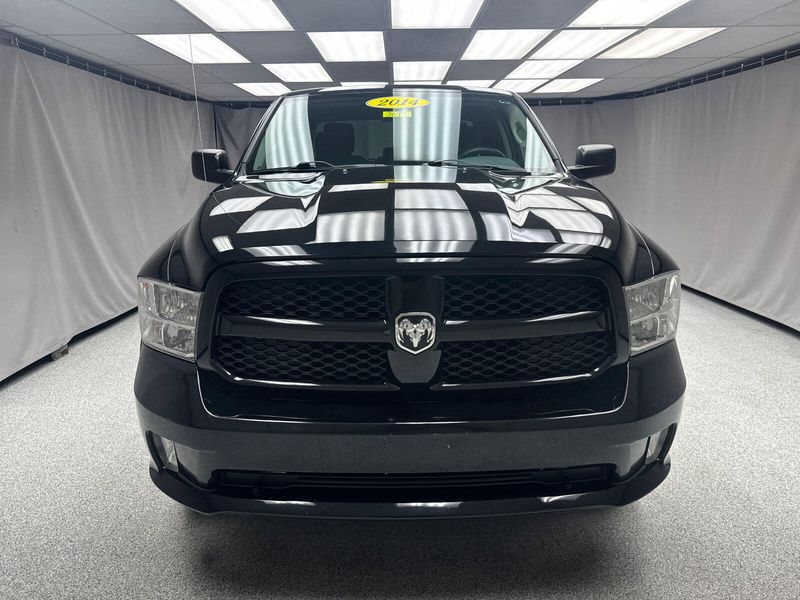 2014 RAM 1500 ExpressImage 6