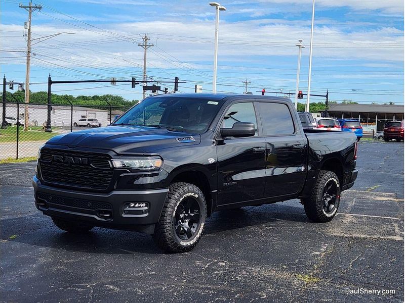 New 2026 RAM 1500 Warlock Crew Cab 4x4 5'7' Box