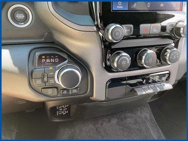New 2025 RAM 1500 Image 17