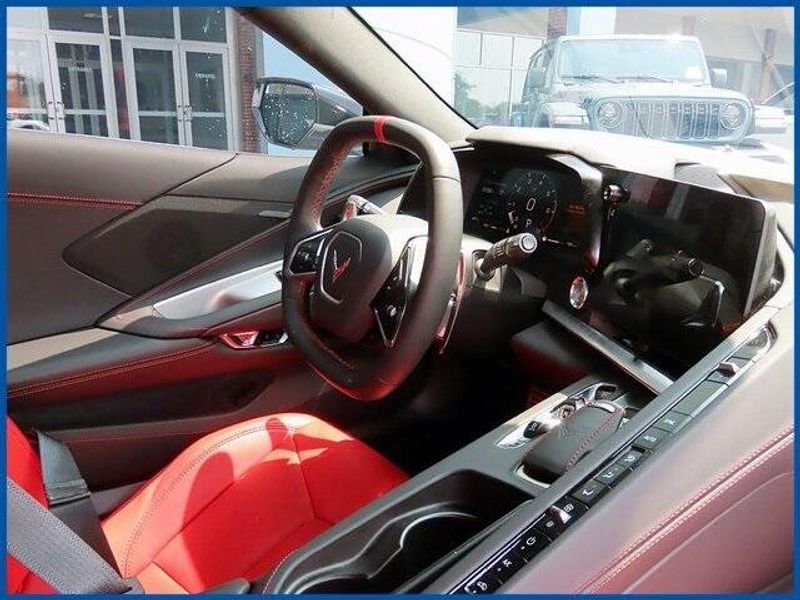 Used 2024 Chevrolet Corvette Stingray StingrayImage 8