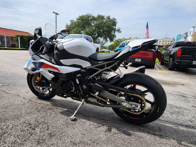 2026 BMW S 1000 RRImage 6