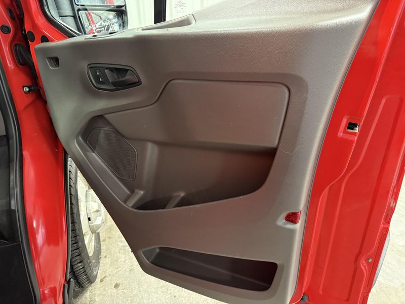 Used 2021 Ford Transit Cargo Van Image 9