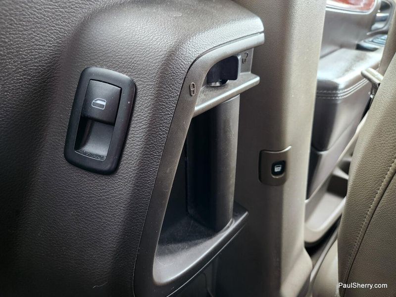 Used 2014 Chrysler Town & Country Touring