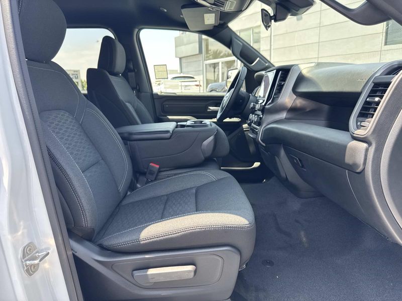 New 2026 RAM 1500 Tradesman Crew Cab 4x4 5'7' Box