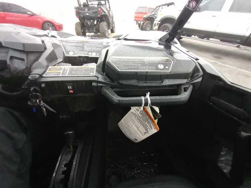 2025 Can-Am MAVERICK SPT MX DPS 60 1000R 