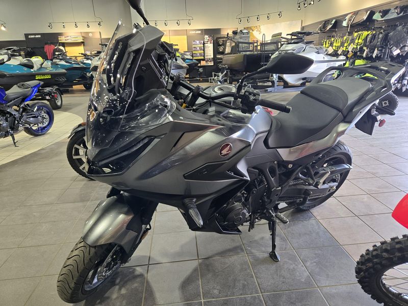 NEW 2026 HONDA NT1100 DCT Image 3