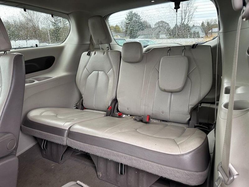 2017 Chrysler Pacifica Touring L PlusImage 20