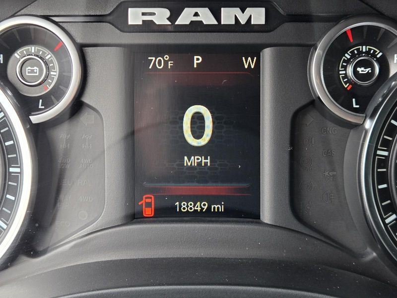 Used 2022 RAM 1500 Big Horn 4x2 Crew Cab 6'4 Box