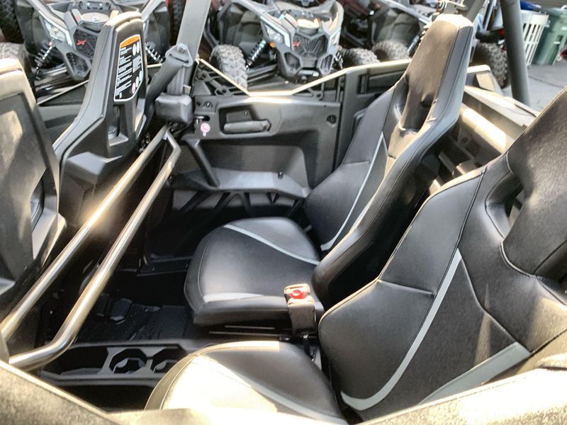 New 2026 Can-Am MAVERICK SPORT MAX DPS 1000R Image 21