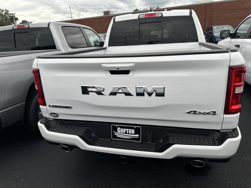 2025 RAM 1500 Laramie Crew Cab 4x4 5