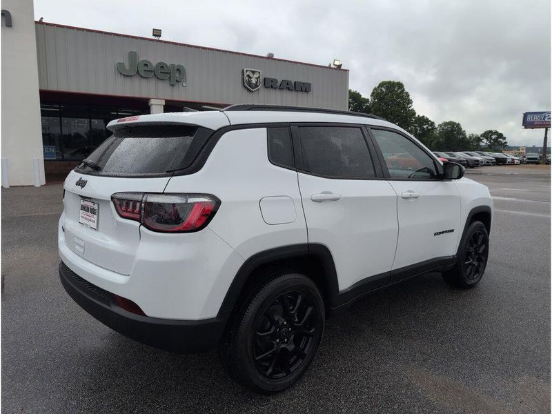 2025 Jeep Compass Latitude 4x4Image 5