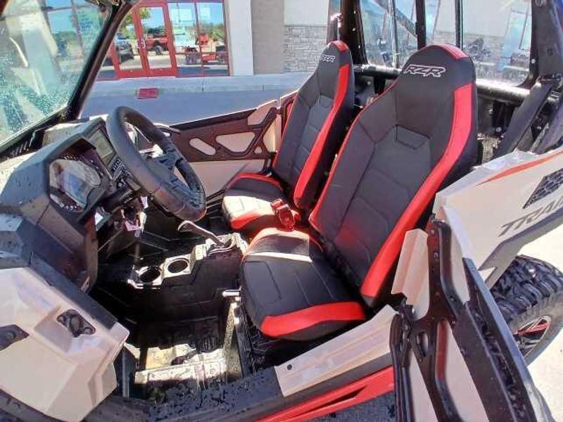 2025 Polaris RZR TRAIL ULTIMATE 