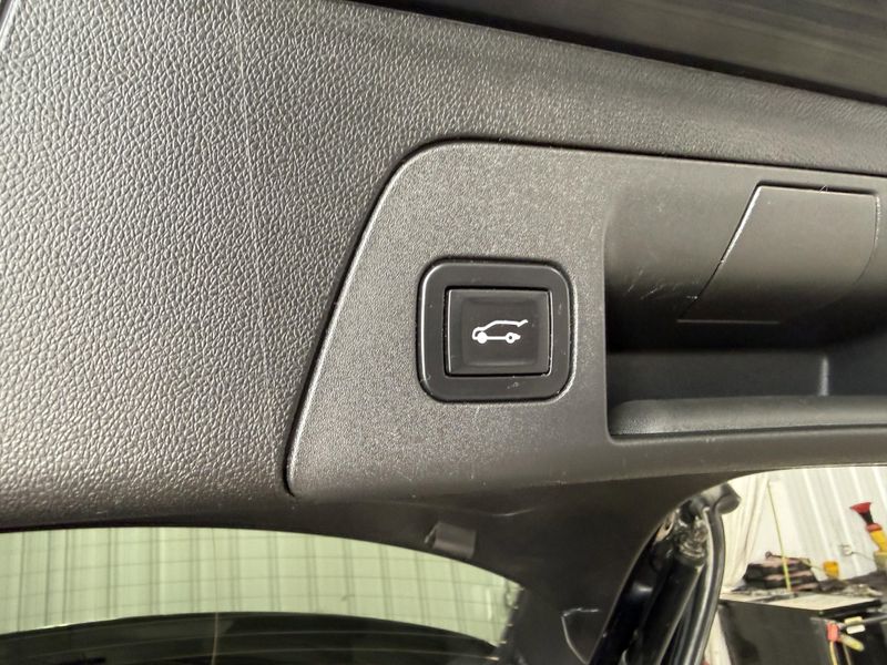 Used 2021 Buick Envision EssenceImage 6