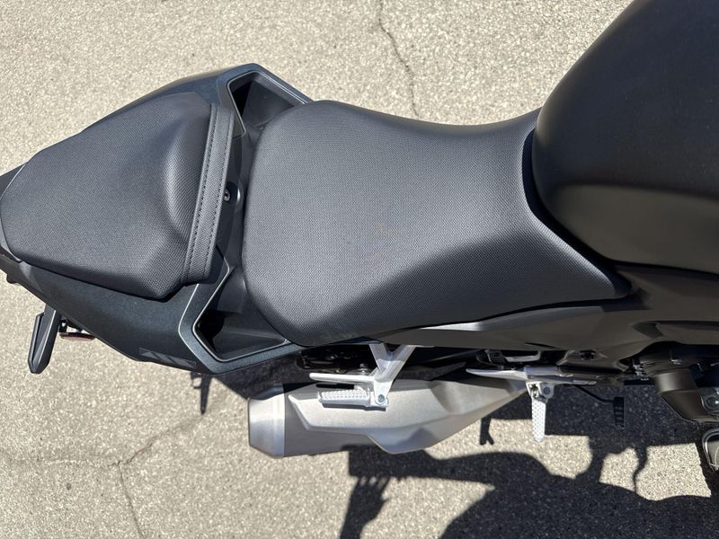 New 2026 Honda CB500 HORNET ABS Image 17