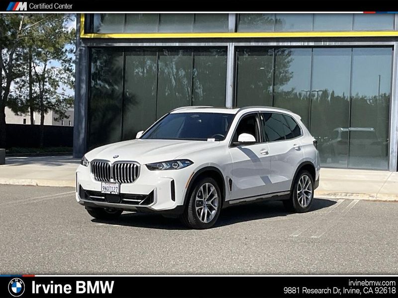 2025 BMW X5 xDrive40iImage 1