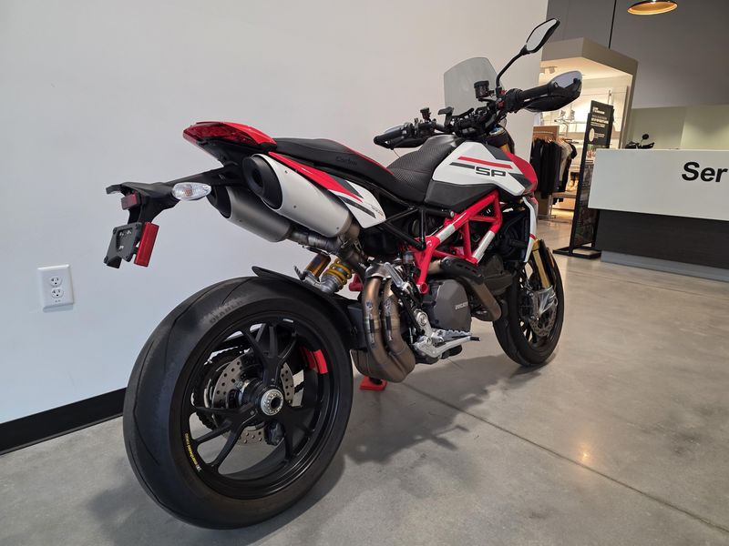 2025 Ducati Hypermotard 950 SP