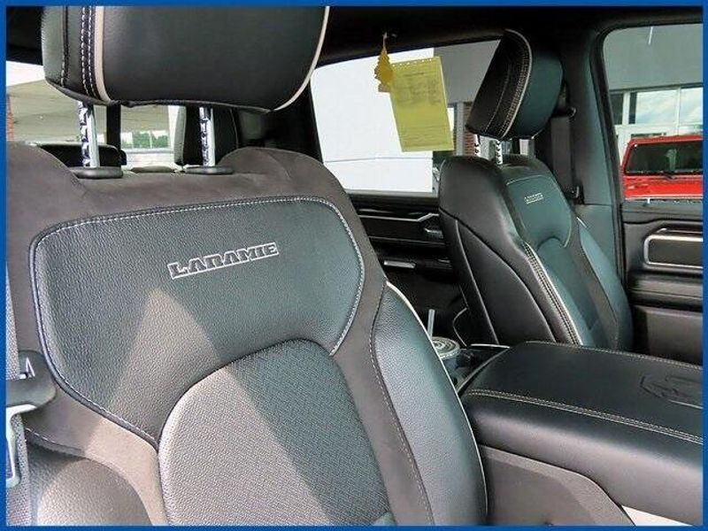 2022 RAM 1500 LaramieImage 9