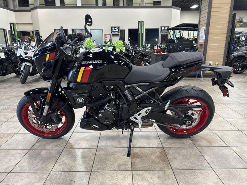 New 2026 Suzuki GSX-8TT Image 14