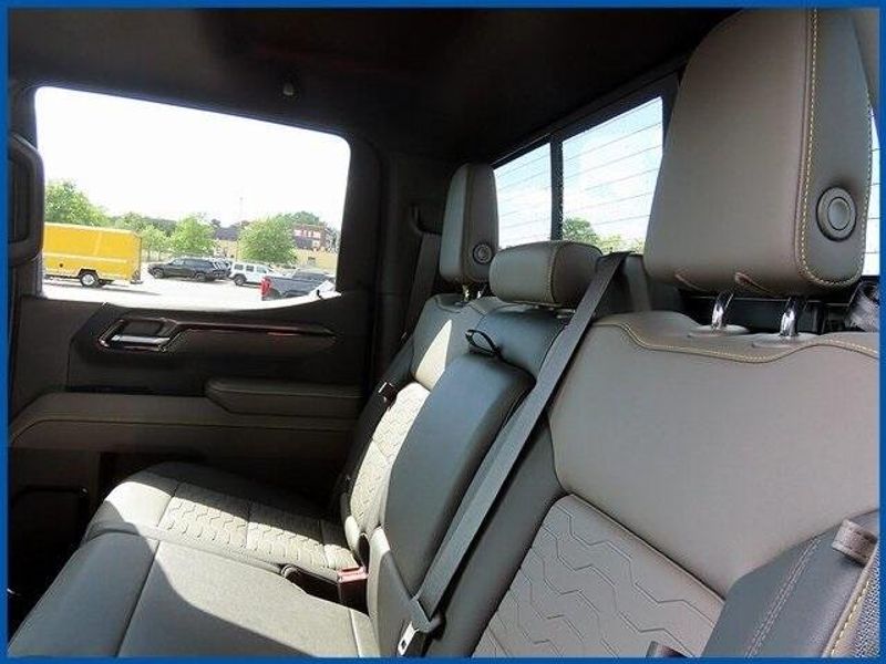2022 Chevrolet Silverado 1500 ZR2 photo 11