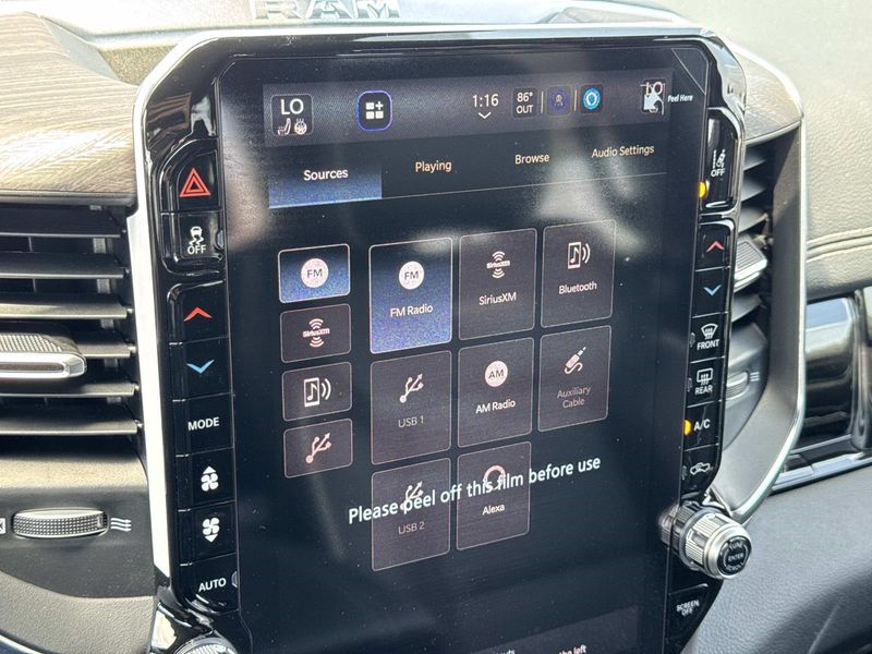 New 2026 RAM 1500 Laramie Crew Cab 4x4 6'4' Box