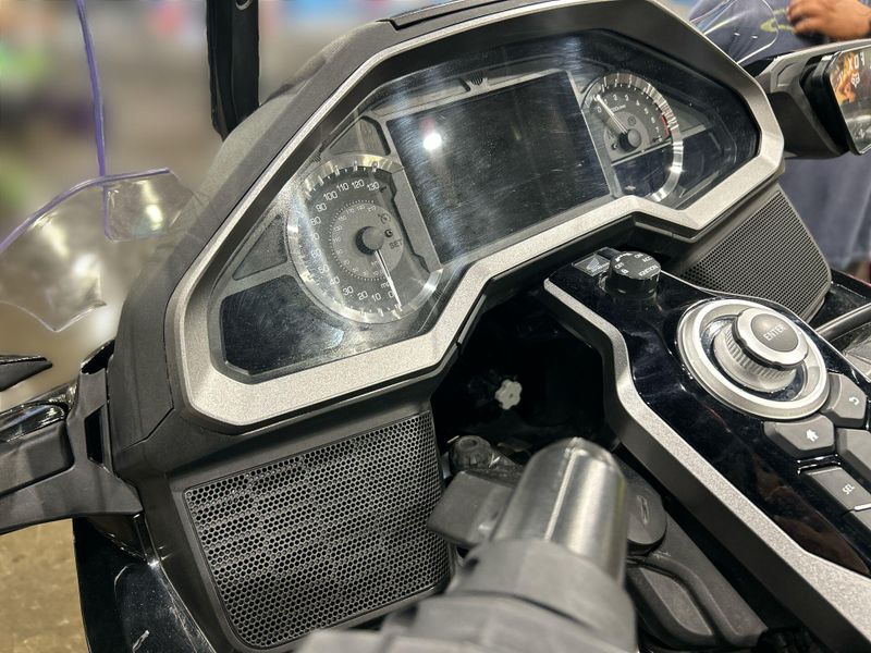 Used 2019 Honda GOLDWING TOUR DCT Image 26