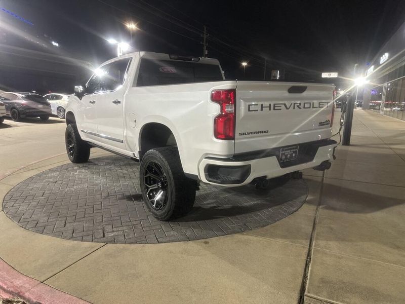 Used 2022 Chevrolet Silverado 1500 High CountryImage 4