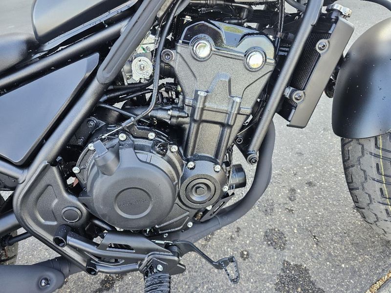 2025 Honda REBEL 500 