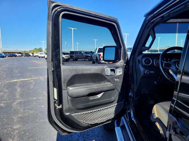 Used 2019 Jeep Wrangler Unlimited Sahara
