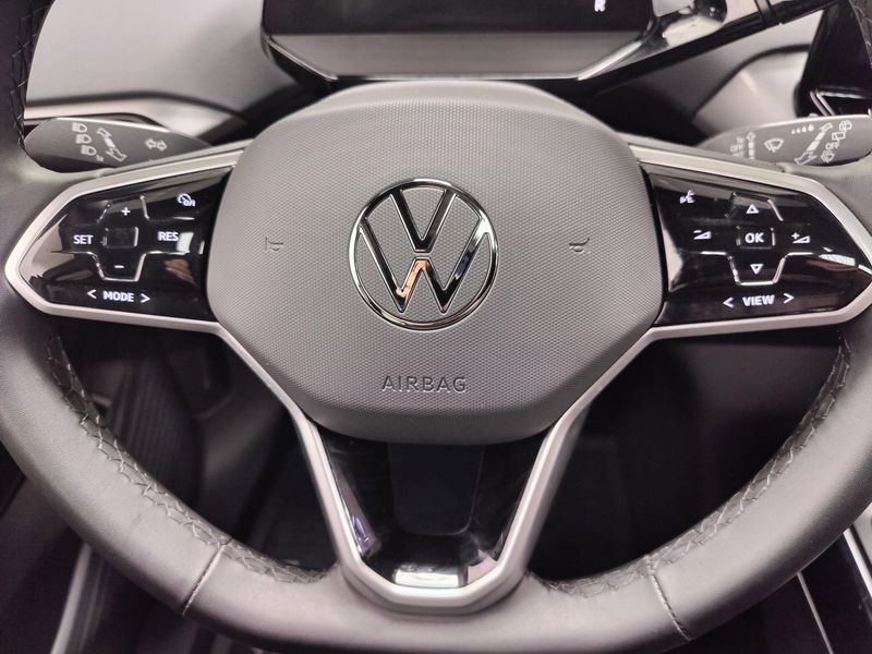 2024 Volkswagen ID.4 S w/Glass RoofImage 29