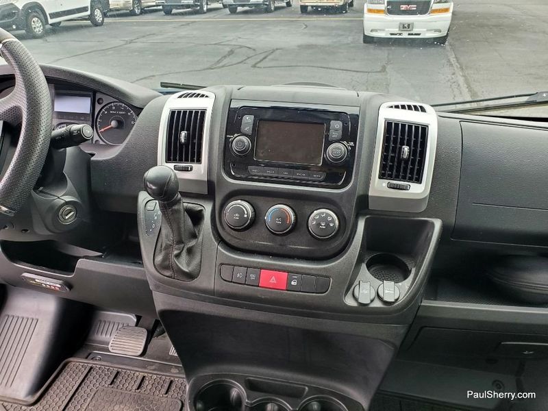 2018 RAM ProMaster 1500 Low RoofImage 10