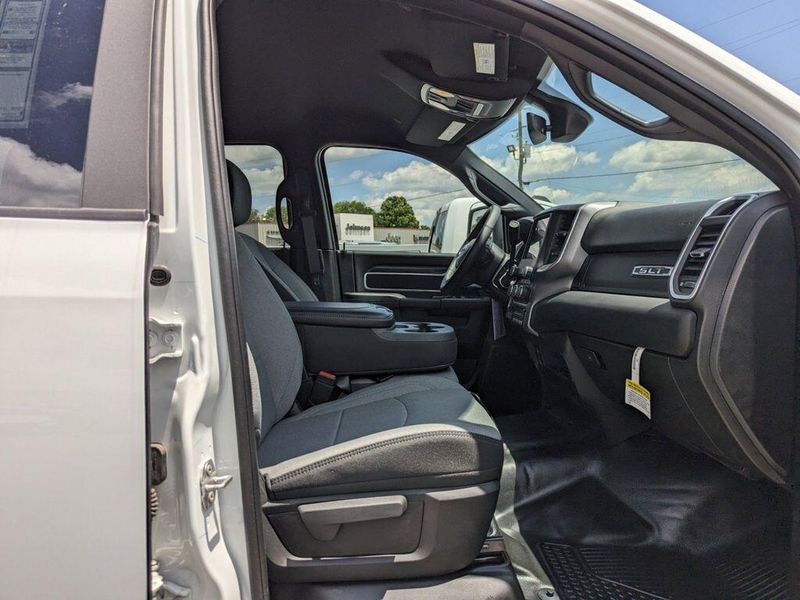 2024 RAM 4500 Slt Chassis Crew Cab 4x4 60