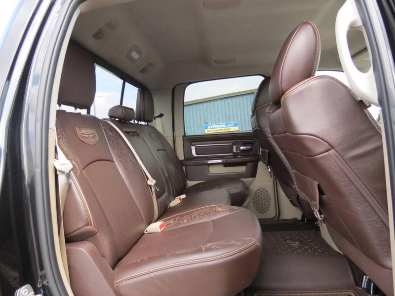Used 2018 RAM 2500 Laramie Longhorn 4x4 4dr Crew Cab 6.3 ft. SB PickupImage 33
