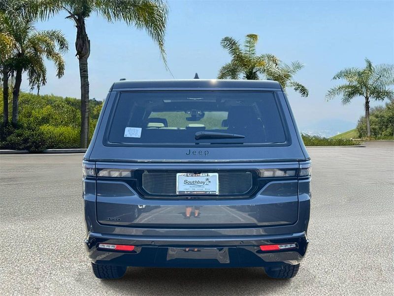 2026 Jeep Grand Wagoneer Upland 4x4