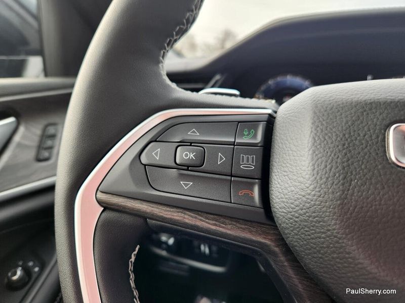 New 2026 Jeep Grand Cherokee L Limited Reserve 4x4