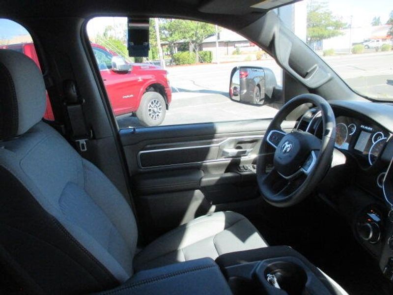 2024 RAM 1500 Big Horn Crew Cab 4x4 6