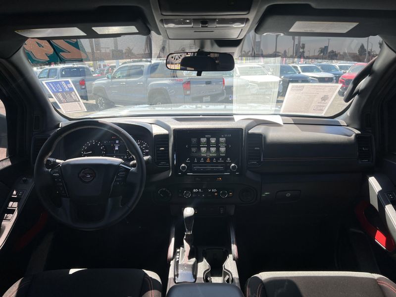 Used 2024 Nissan Frontier PRO-4XImage 19
