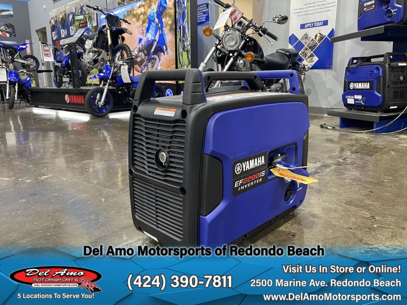 2021 Yamaha EF2200ISZ  in a BLUE exterior color. Del Amo Motorsports of Redondo Beach (424) 304-1660 delamomotorsports.com 