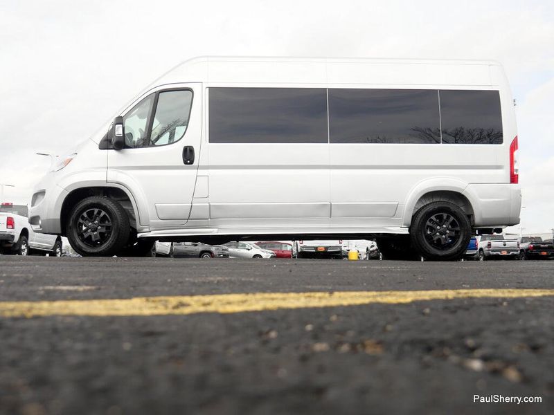 New 2026 RAM Promaster 2500 Slt+ Window Van High Roof 159' Wb
